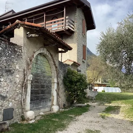 Ca Dei Casai Apartment, Di Garda E Relax. Feriehus *